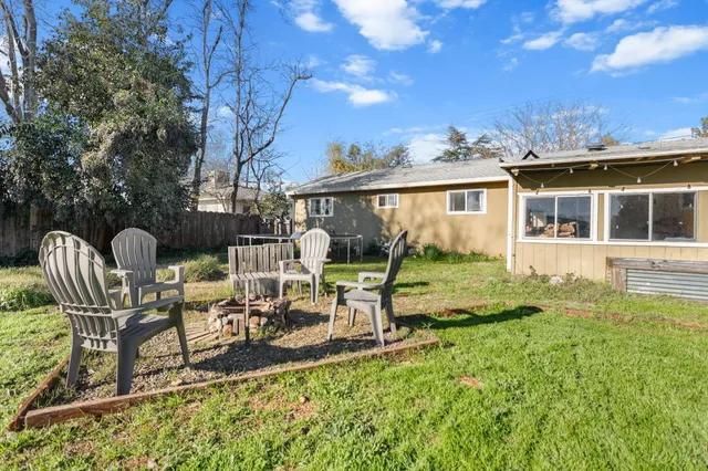 $295,000 | 5717 Churn Creek Road, Redding, CA 96002