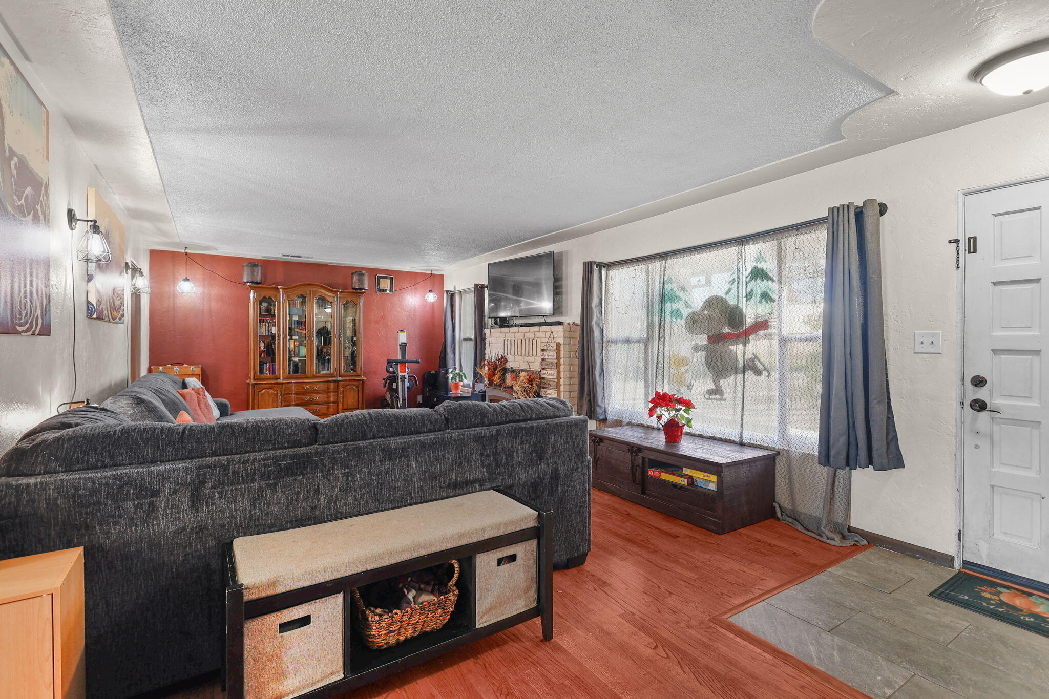 5717 Churn Creek Road Redding, CA 96002 - Photo 4 of 36 7-web-or-mls-_K3A6911_1