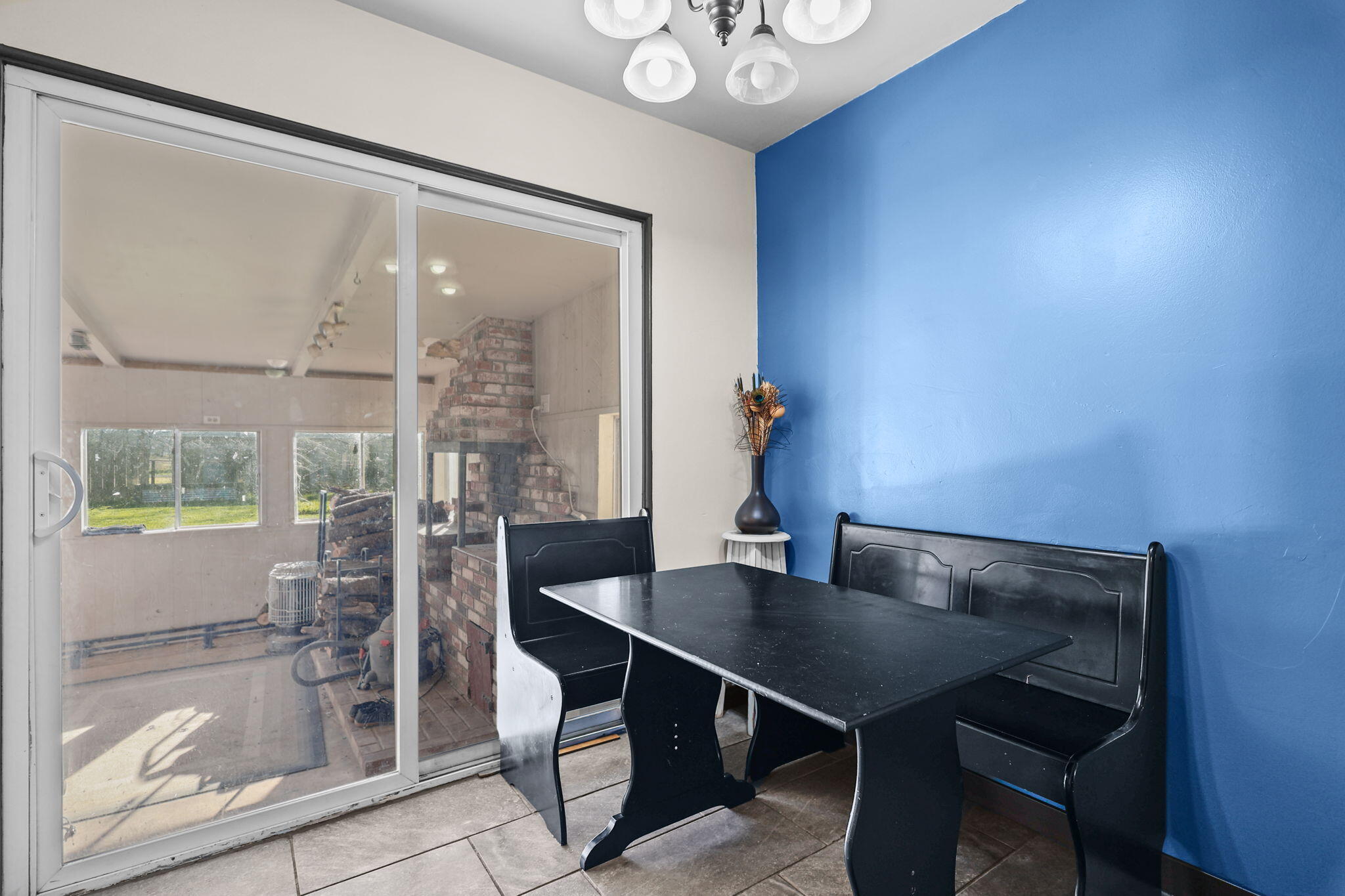 5717 Churn Creek Road Redding, CA 96002 - Photo 8 of 36 20-web-or-mls-_K3A7041_1