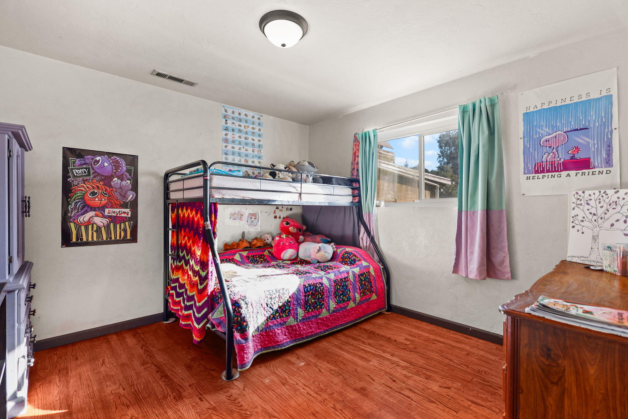 5717 Churn Creek Road Redding, CA 96002 - Photo 10 of 36 Bedroom 1