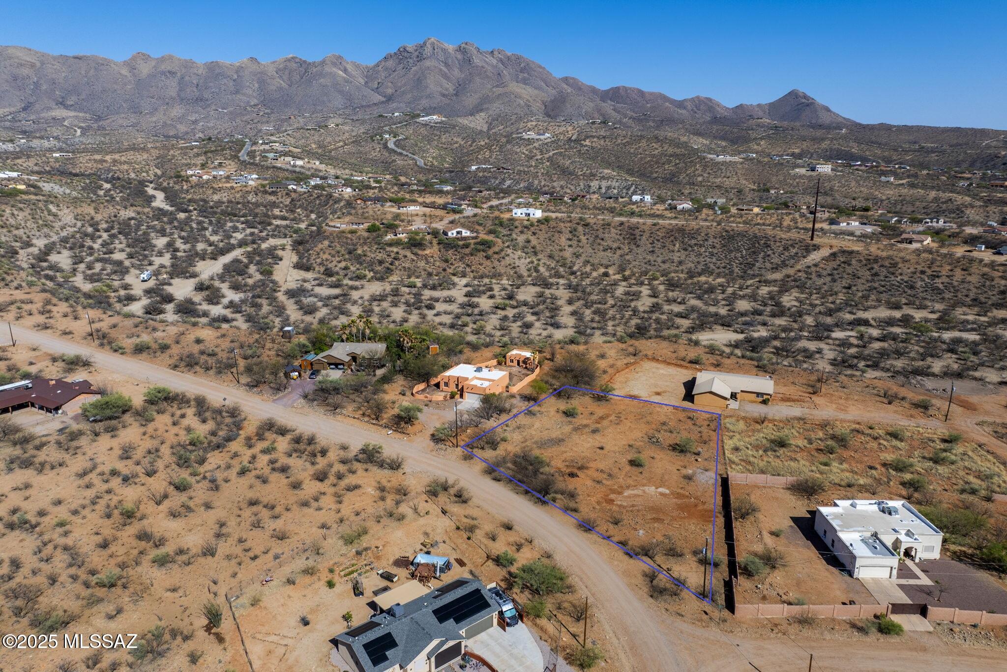 1648 Círculo Ballena, Unit 44 Rio Rico, AZ 85648 - Photo 2 of 7 Gallery Image 2