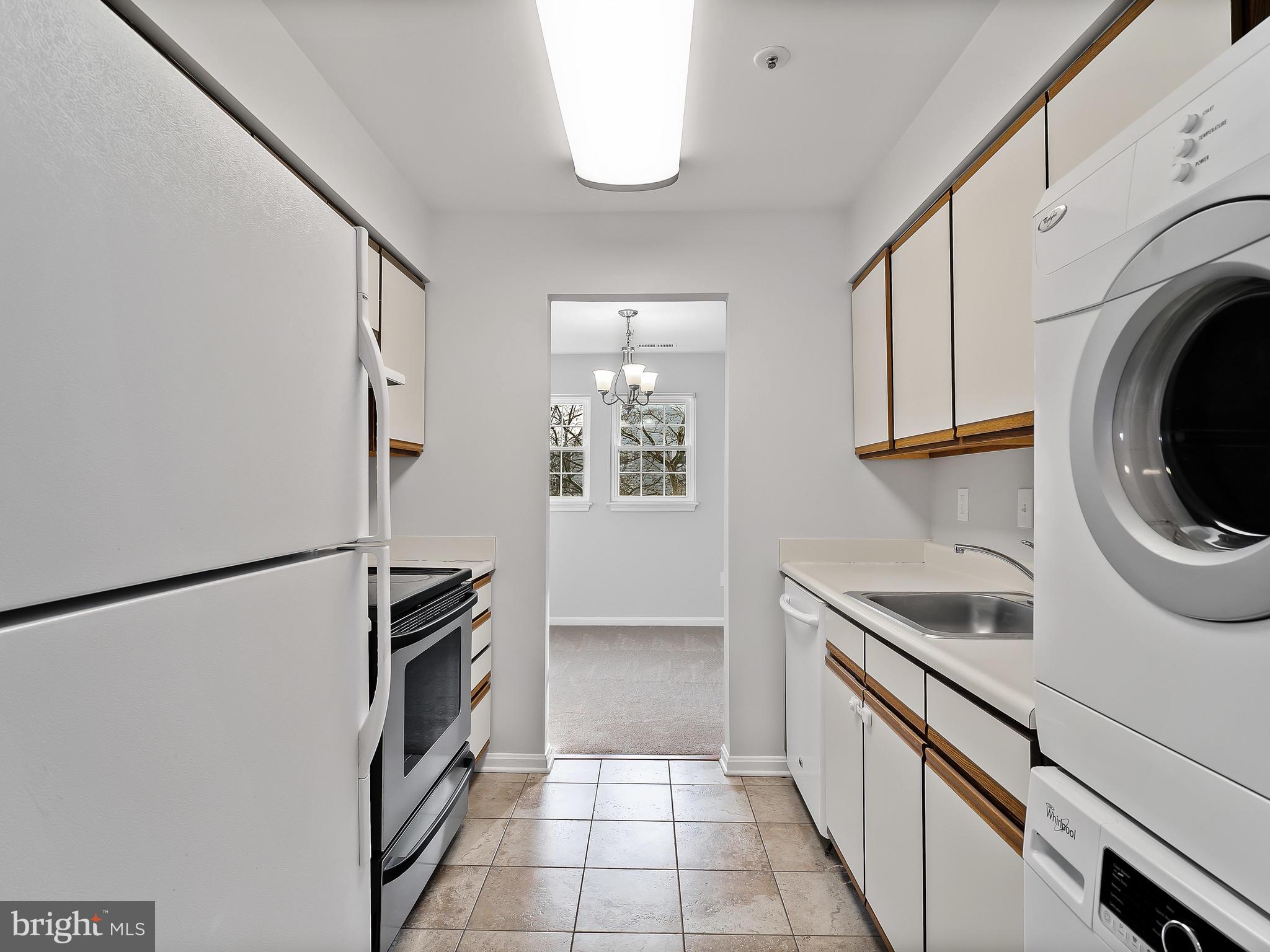 8561 Falls Run Road, Unit H Ellicott City, MD 21043 - Photo 20 of 33