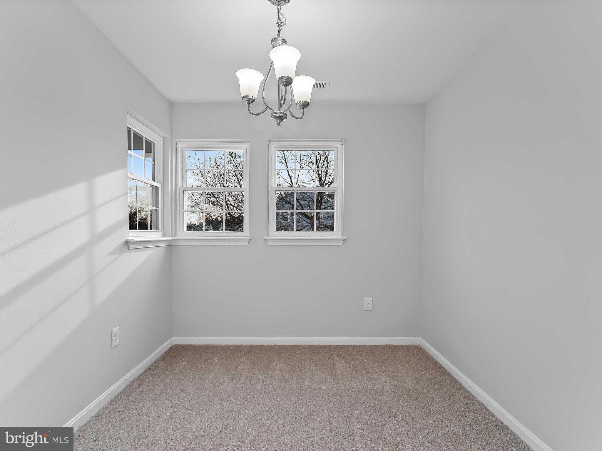 8561 Falls Run Road, Unit H Ellicott City, MD 21043 - Photo 6 of 33