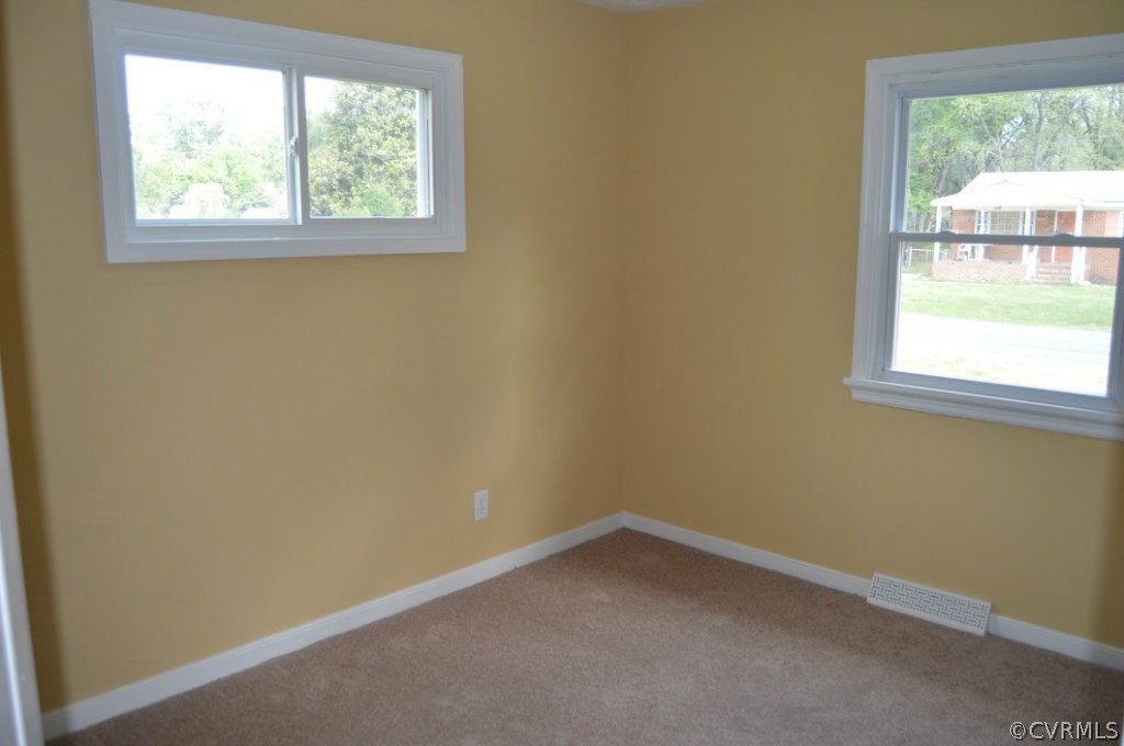 5349 Germain Road Richmond, VA 23224 - Photo 8 of 15 Gallery Image 8