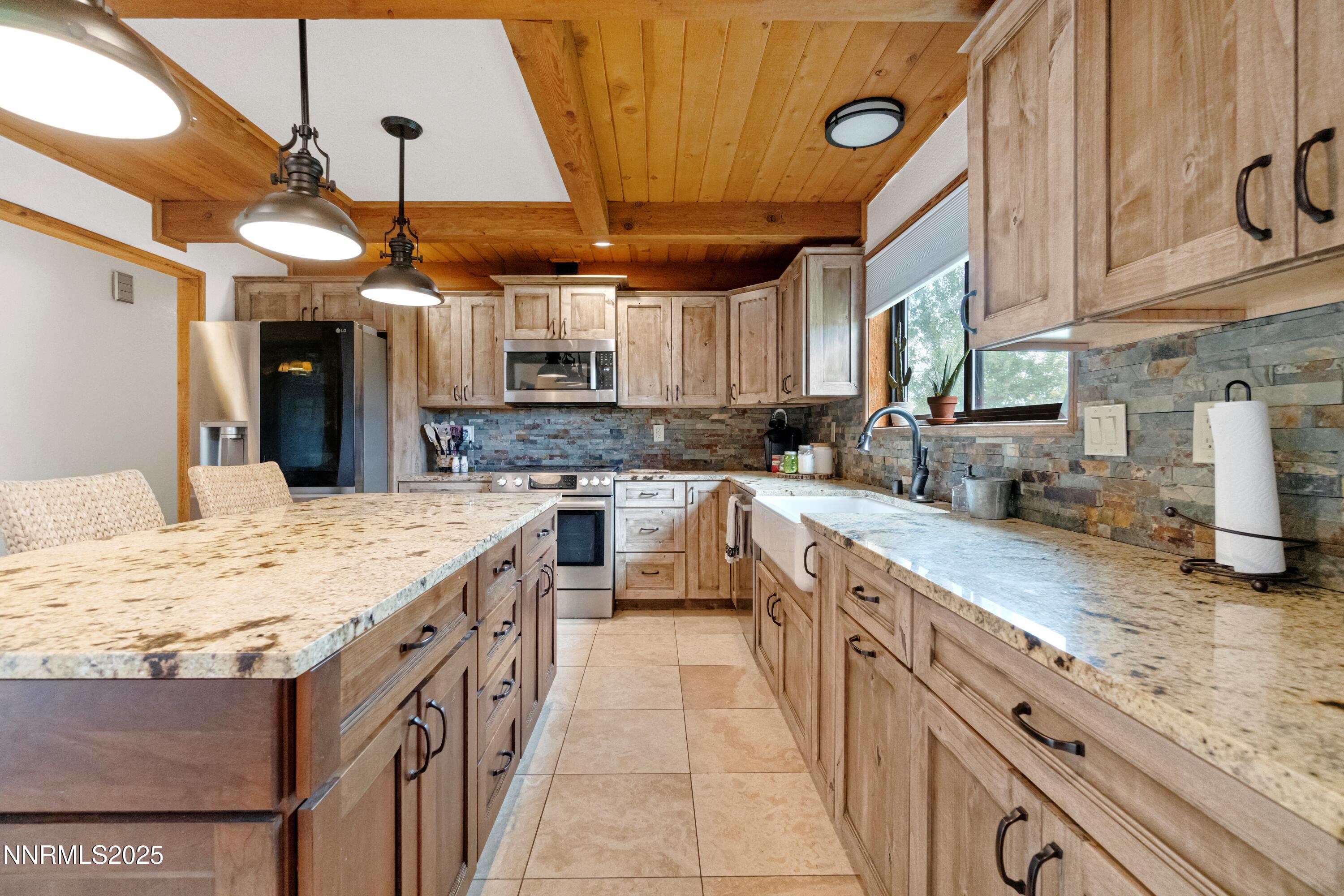 1358 Windmill Road Gardnerville, NV 89410 - Photo 14 of 26 DSC06684