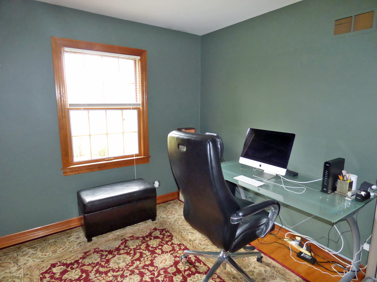41W121 Whitney Road St. Charles, IL 60175 - Photo 20 of 35 a view of workspace with a window