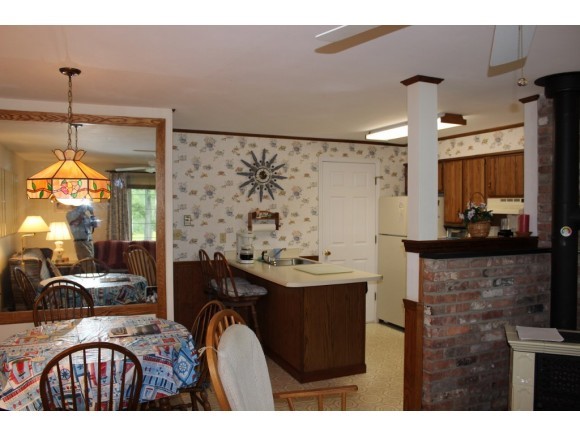 27 Jefferson Road, Unit 7 Freedom, NH 03836 - Photo 13 of 31 Gallery Image 13