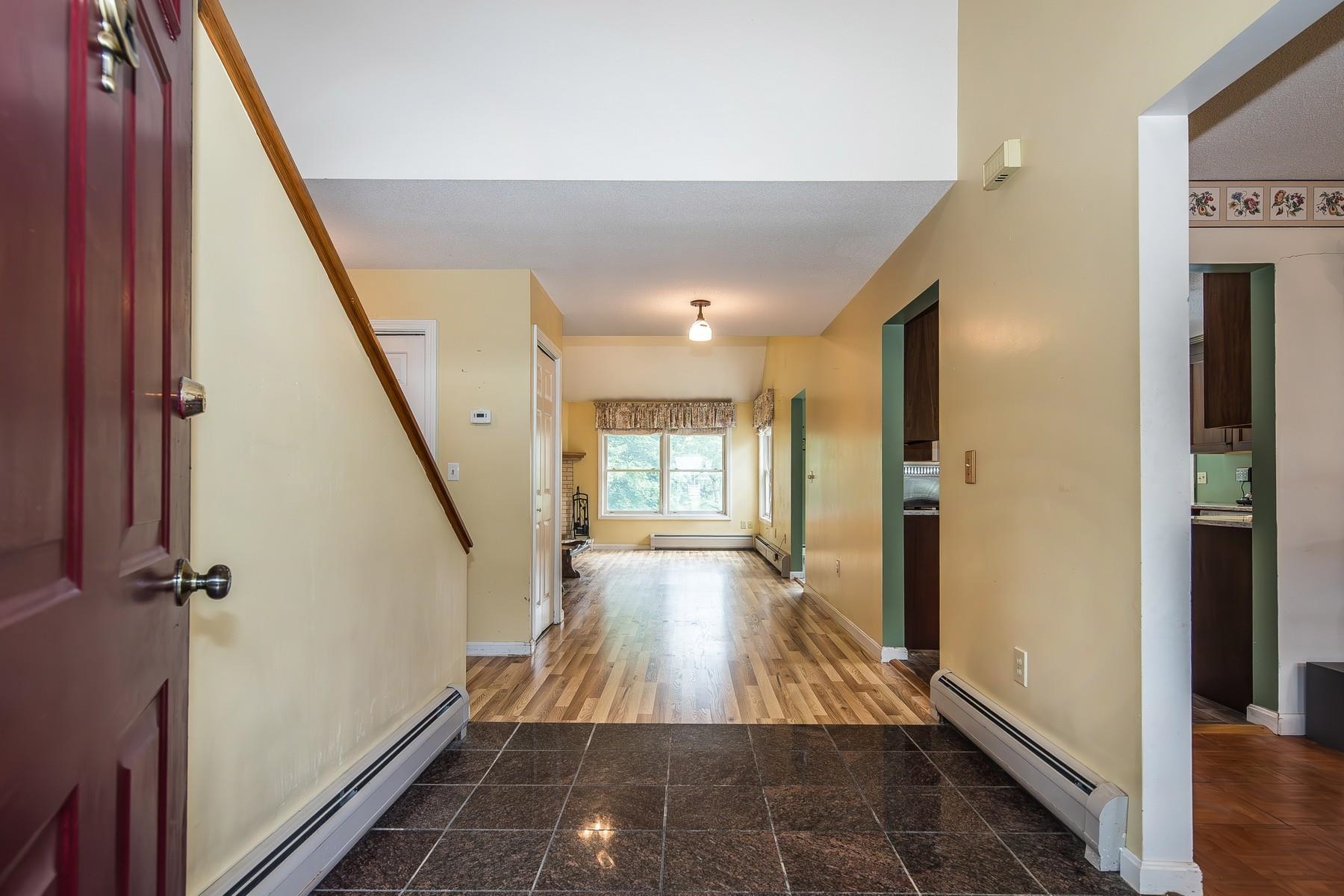 6 Moonbrook Drive Rutland, VT 05701 - Photo 3 of 40