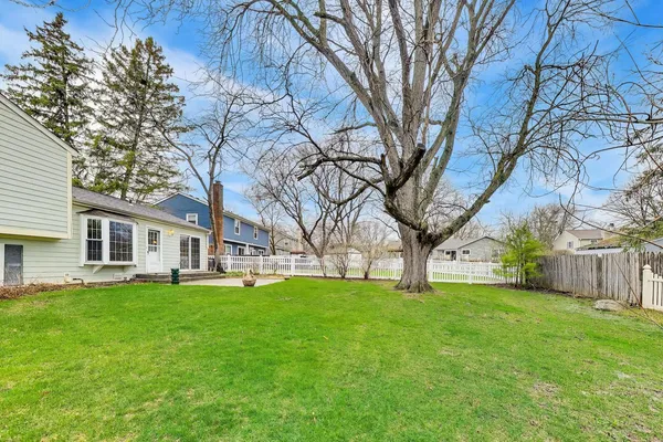 $454,900 | 1918 Templar Drive, Naperville, IL 60565