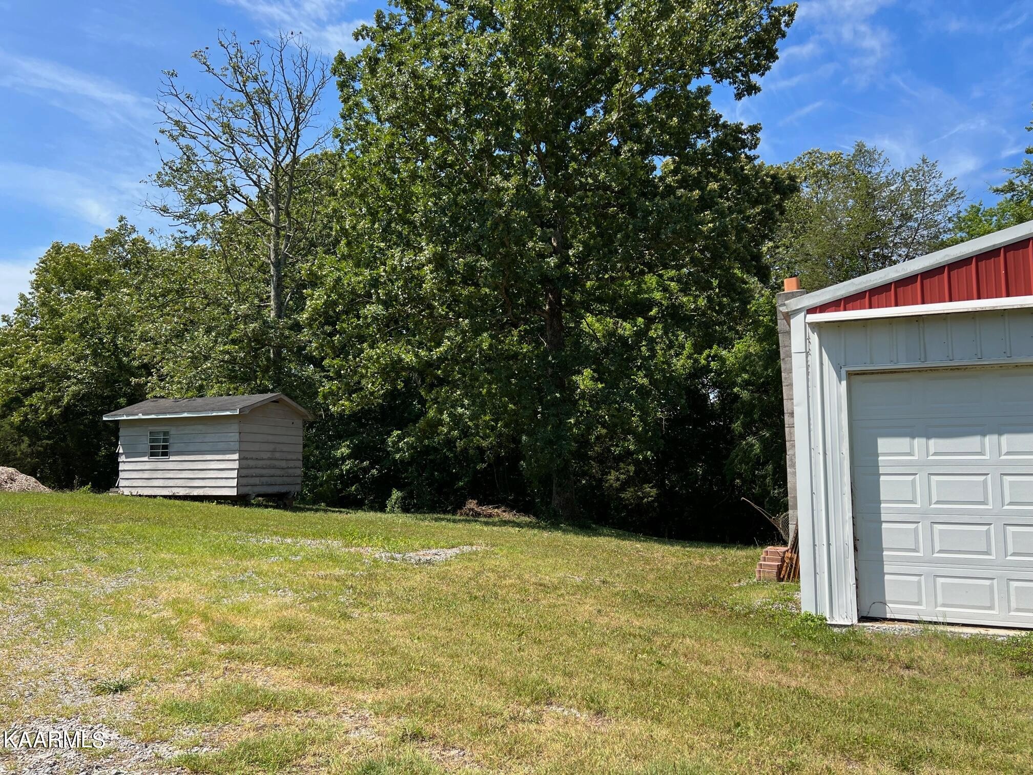 140 East Raccoon Valley Drive Heiskell, TN 37754 - Photo 9 of 12 Gallery Image 9
