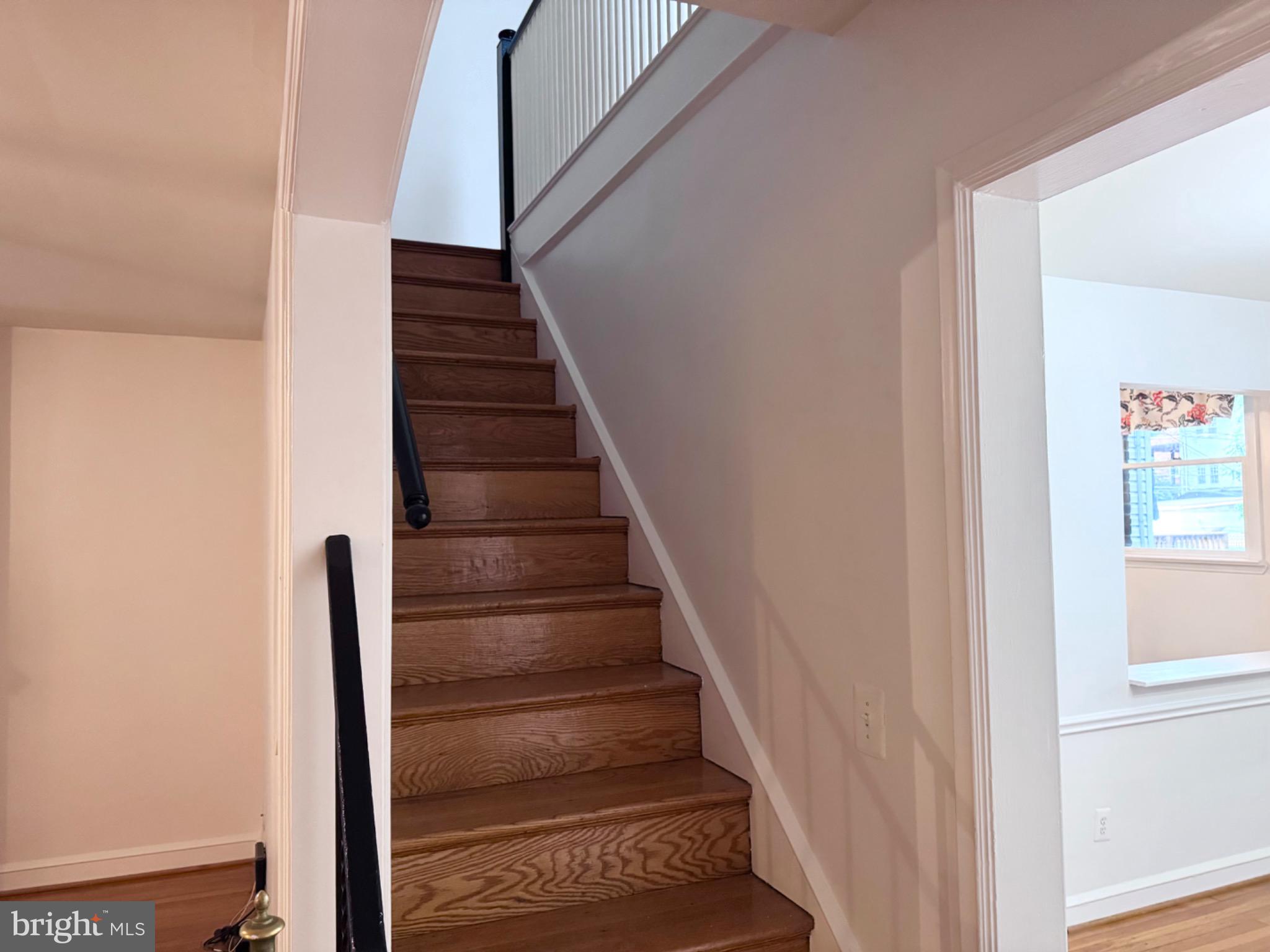 4417 Volta Place Northwest Washington, DC 20007 - Photo 6 of 29