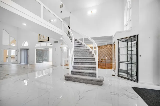 $1,250,000 | 1141 Portmarnock Court, Dyer, IN 46311