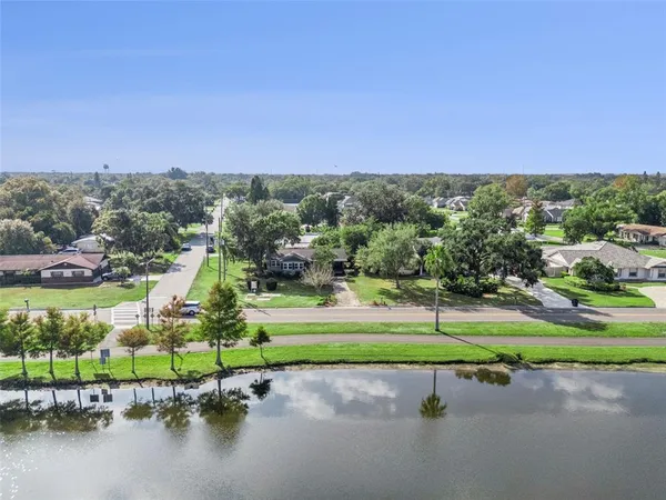 $399,000 | 1801 Lakeshore Boulevard, St. Cloud, FL 34769
