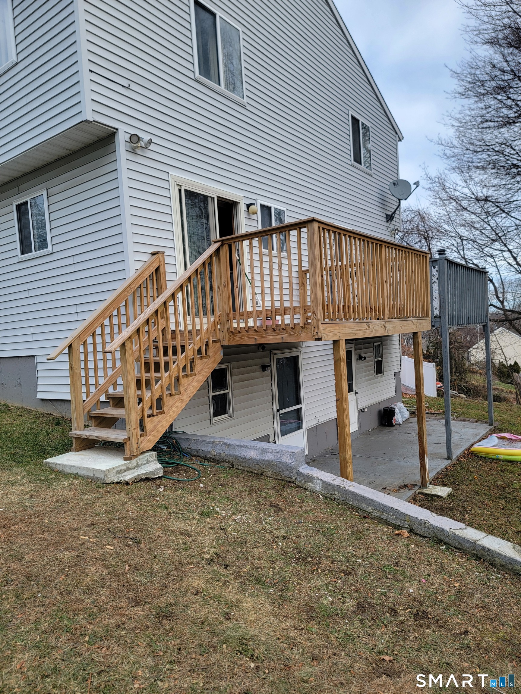 235 High Ridge Drive Bridgeport, CT 06606 - Photo 28 of 31