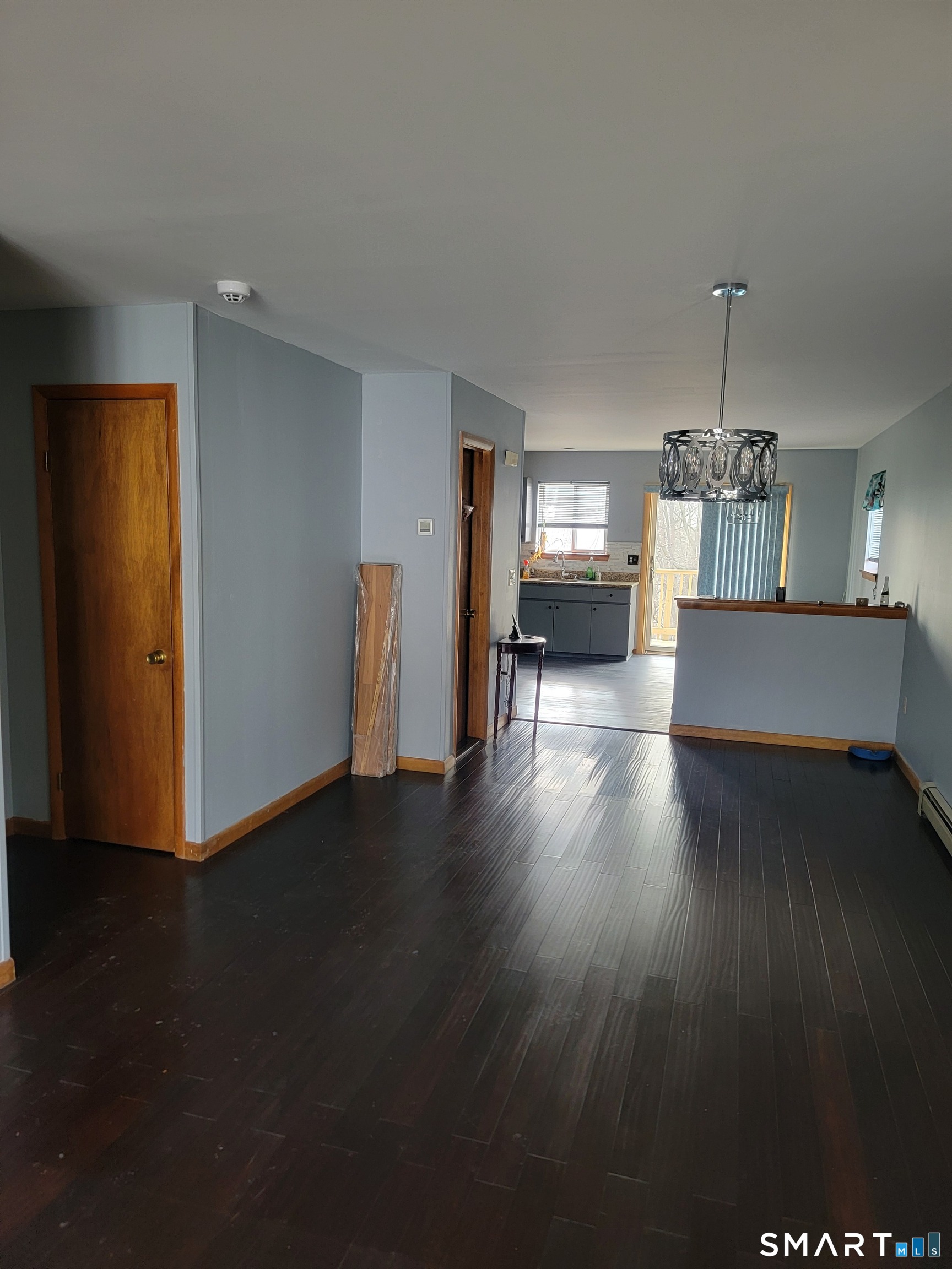 235 High Ridge Drive Bridgeport, CT 06606 - Photo 3 of 31