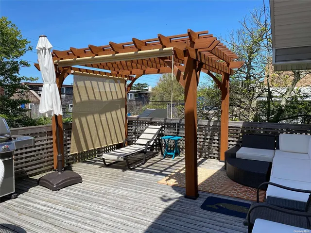 $7,000 | 11 Seneca Street, Ocean Beach, NY 11770