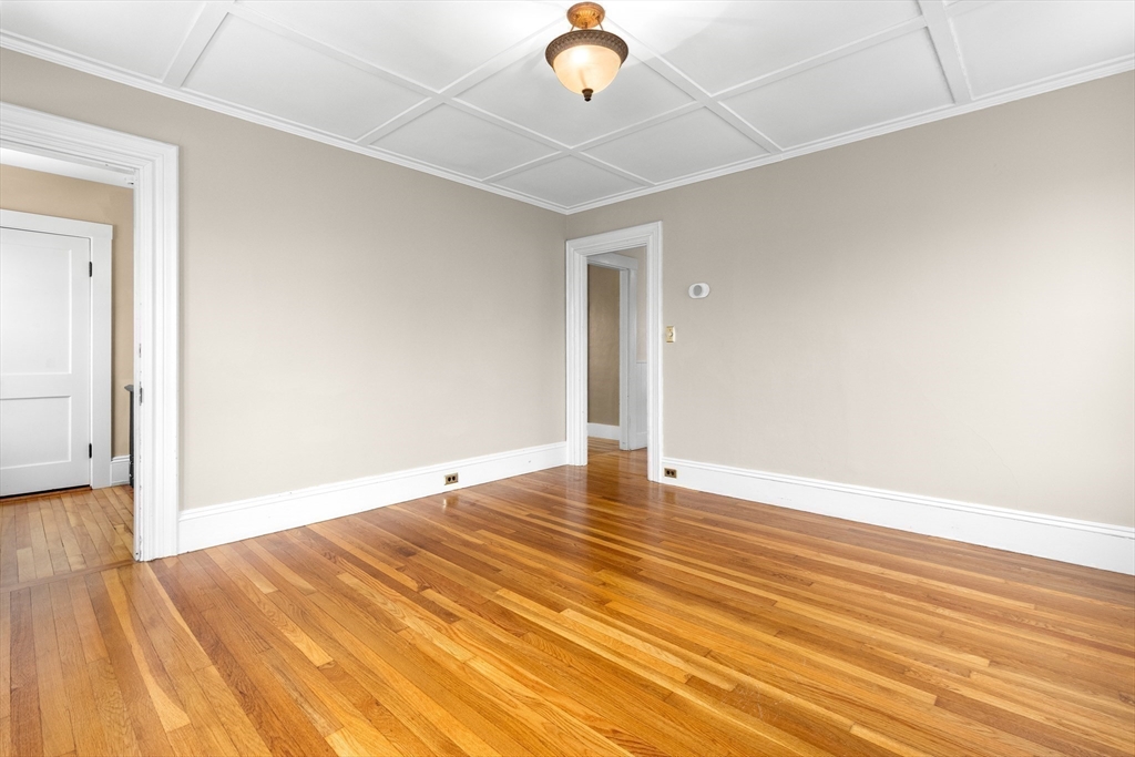 19 Trask Street, Unit 2 Gloucester, MA 01930 - Photo 11 of 36