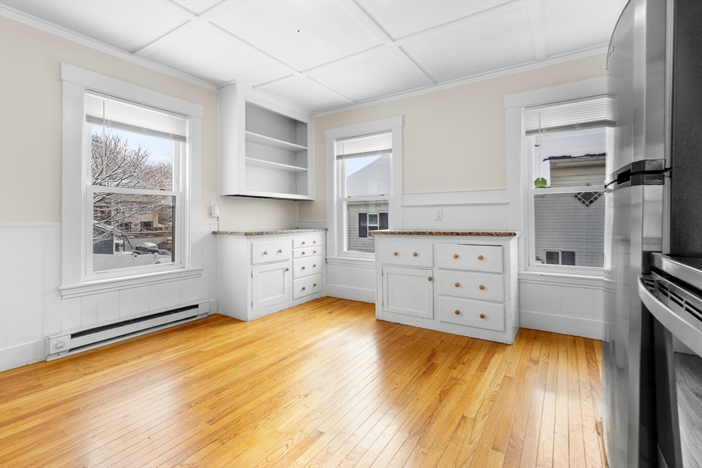 19 Trask Street, Unit 2 Gloucester, MA 01930 - Photo 12 of 36