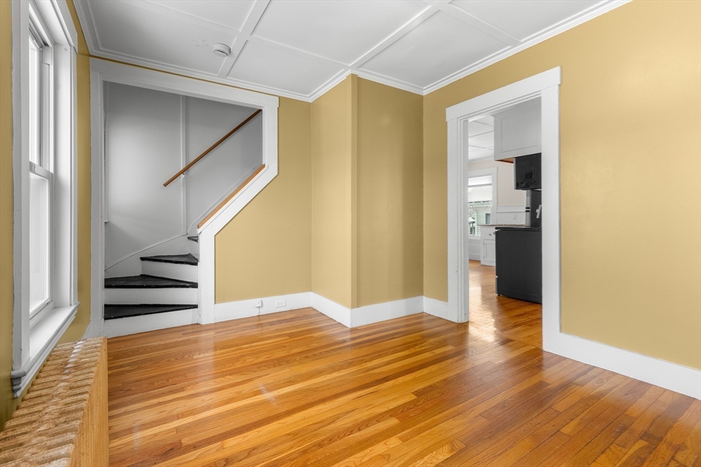 19 Trask Street, Unit 2 Gloucester, MA 01930 - Photo 20 of 36