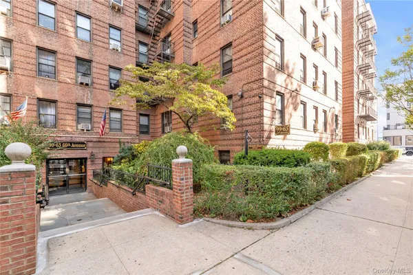 $250,000 | 99-63 66th Avenue, Unit 2B | Rego Park