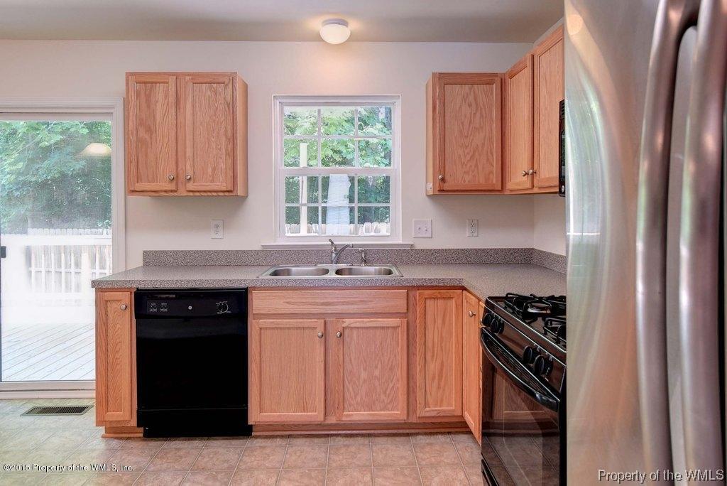 3524 Pine Ridge Road Toano, VA 23168 - Photo 11 of 30 3524 Pine Ridge Rd ~ 9 Kitchen