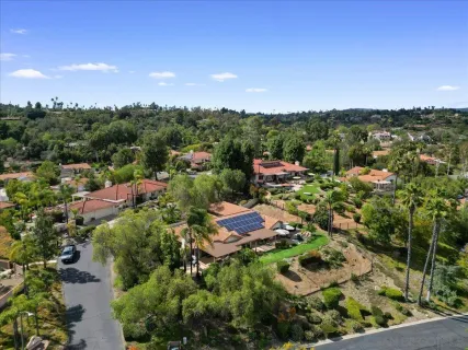 $1,495,000 | 328 Montecito Glen, Escondido, CA 92025