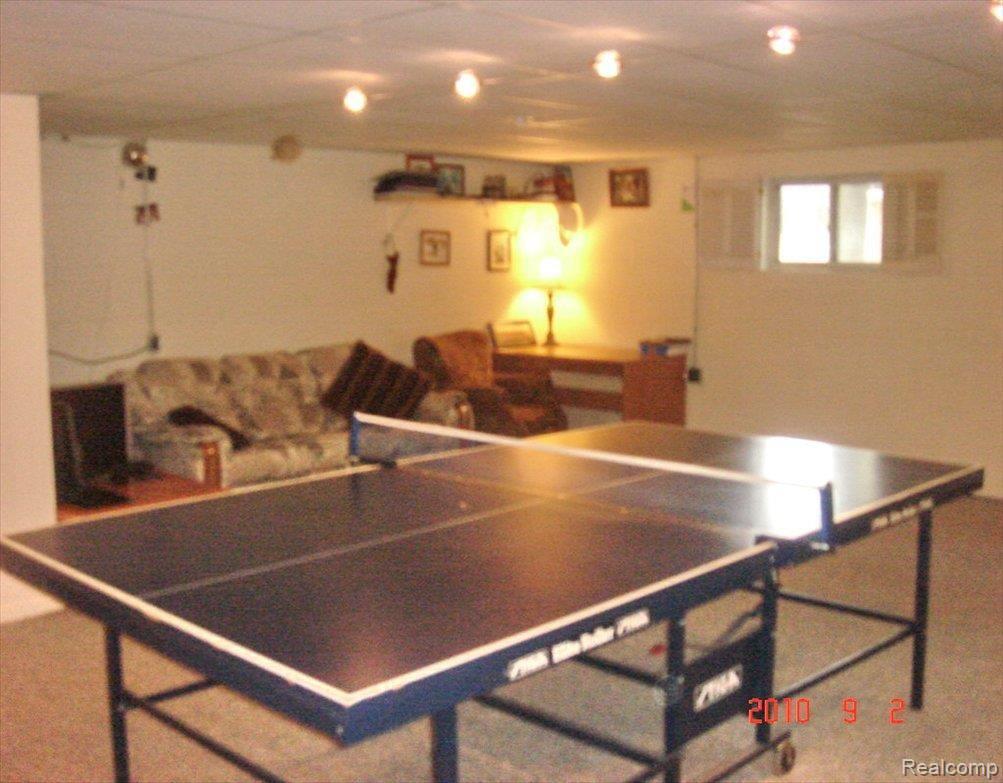 2091 West Avon Road Rochester, MI 48309 - Photo 12 of 14 Lower Level