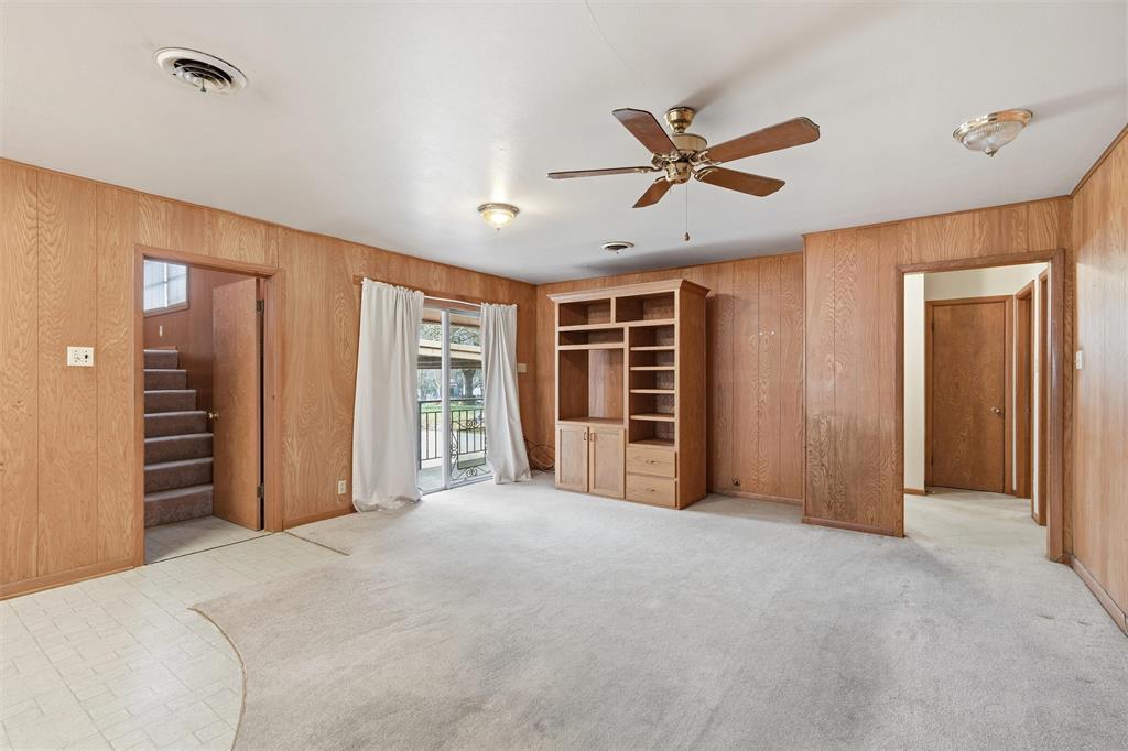 511 South Harrison Street West, TX 76691 - Photo 5 of 26