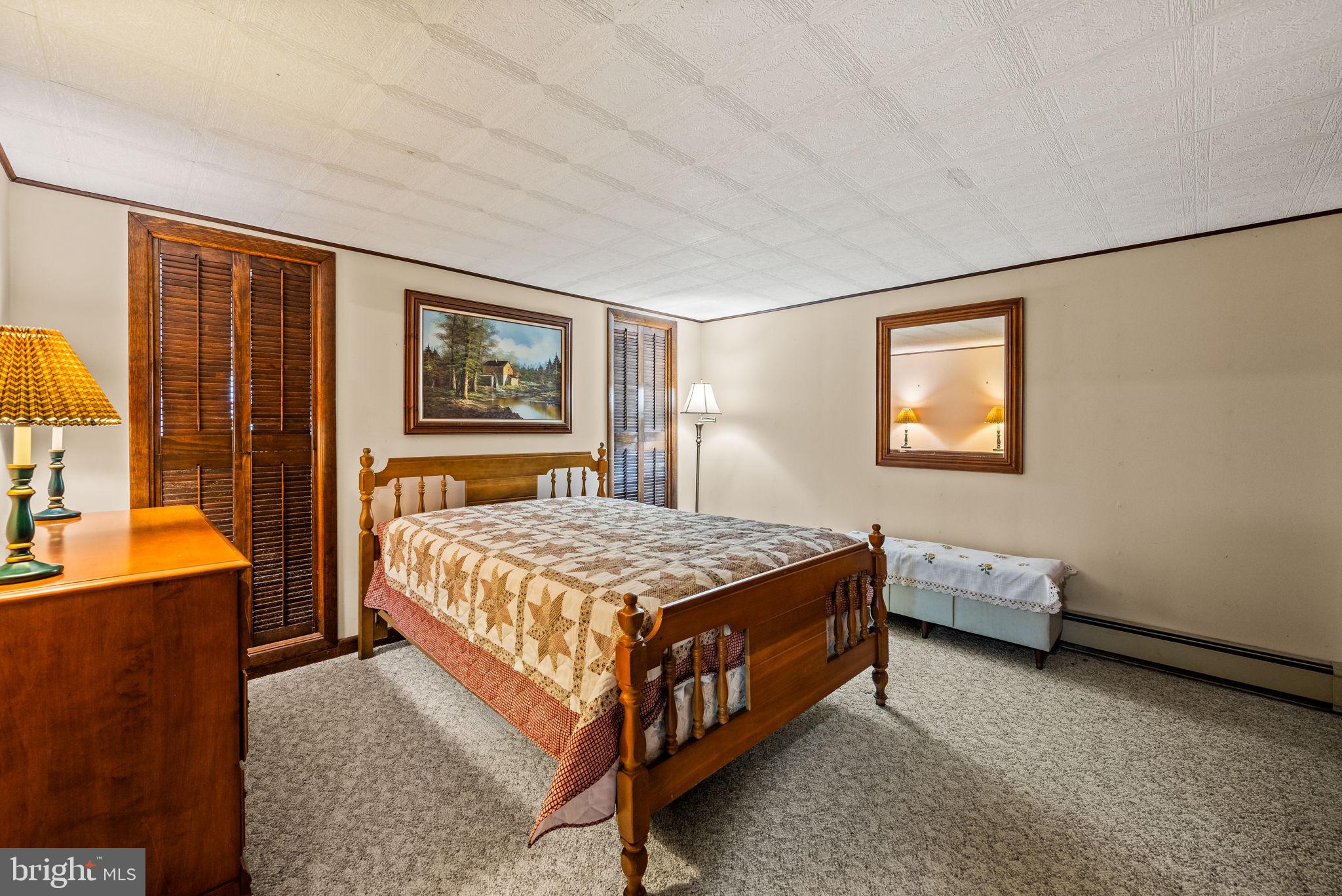 1 Arrowhead Trail Media, PA 19063 - Photo 23 of 34 In-law Suite Bedroom