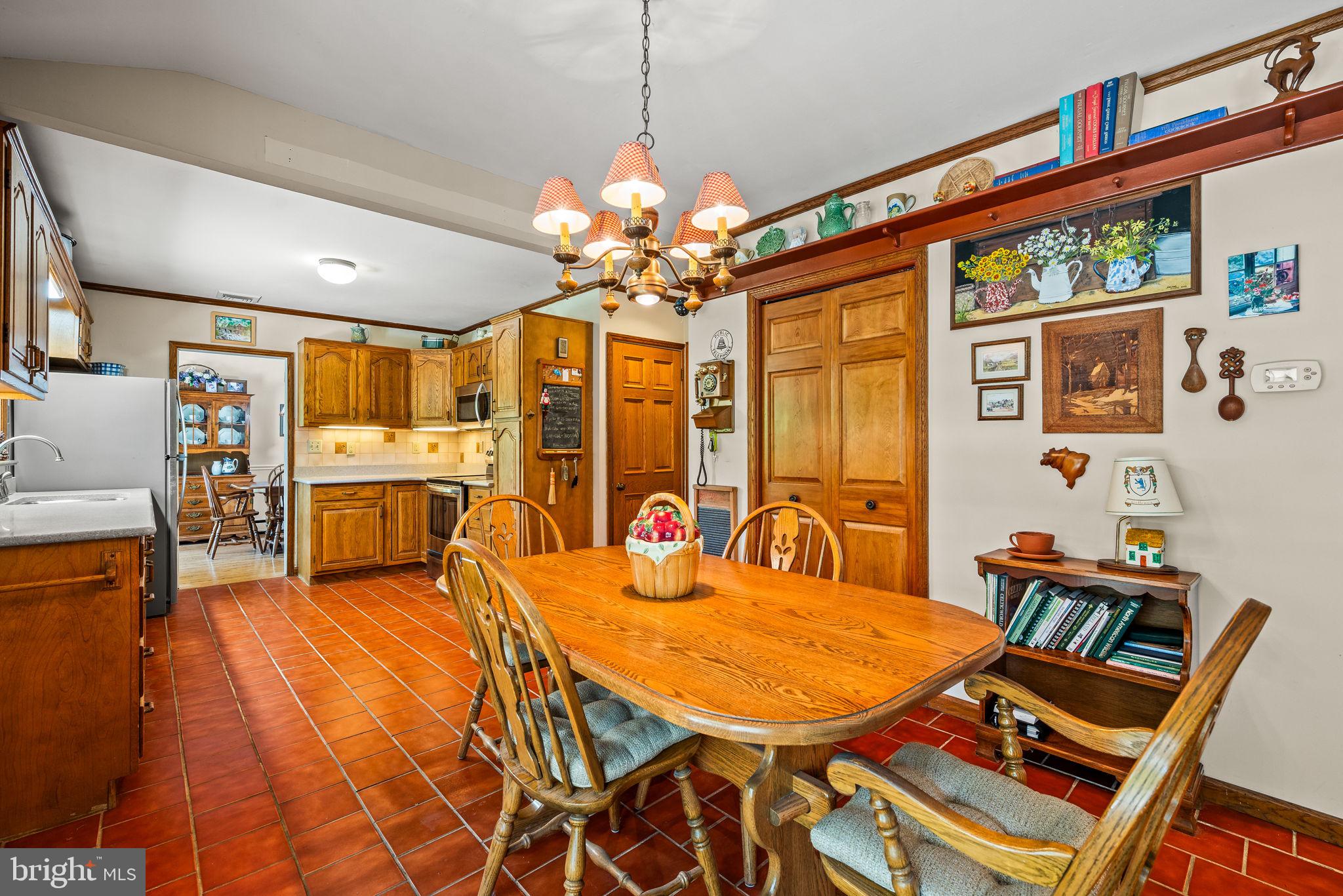 1 Arrowhead Trail Media, PA 19063 - Photo 6 of 34 Kitchen