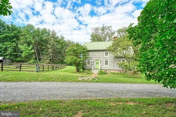 $2,500,000 | 43470 Evans Pond Road, Leesburg, VA 20176