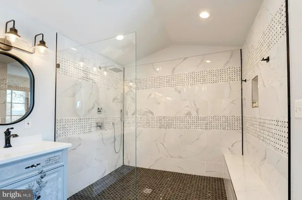 a view of a storage & utility room