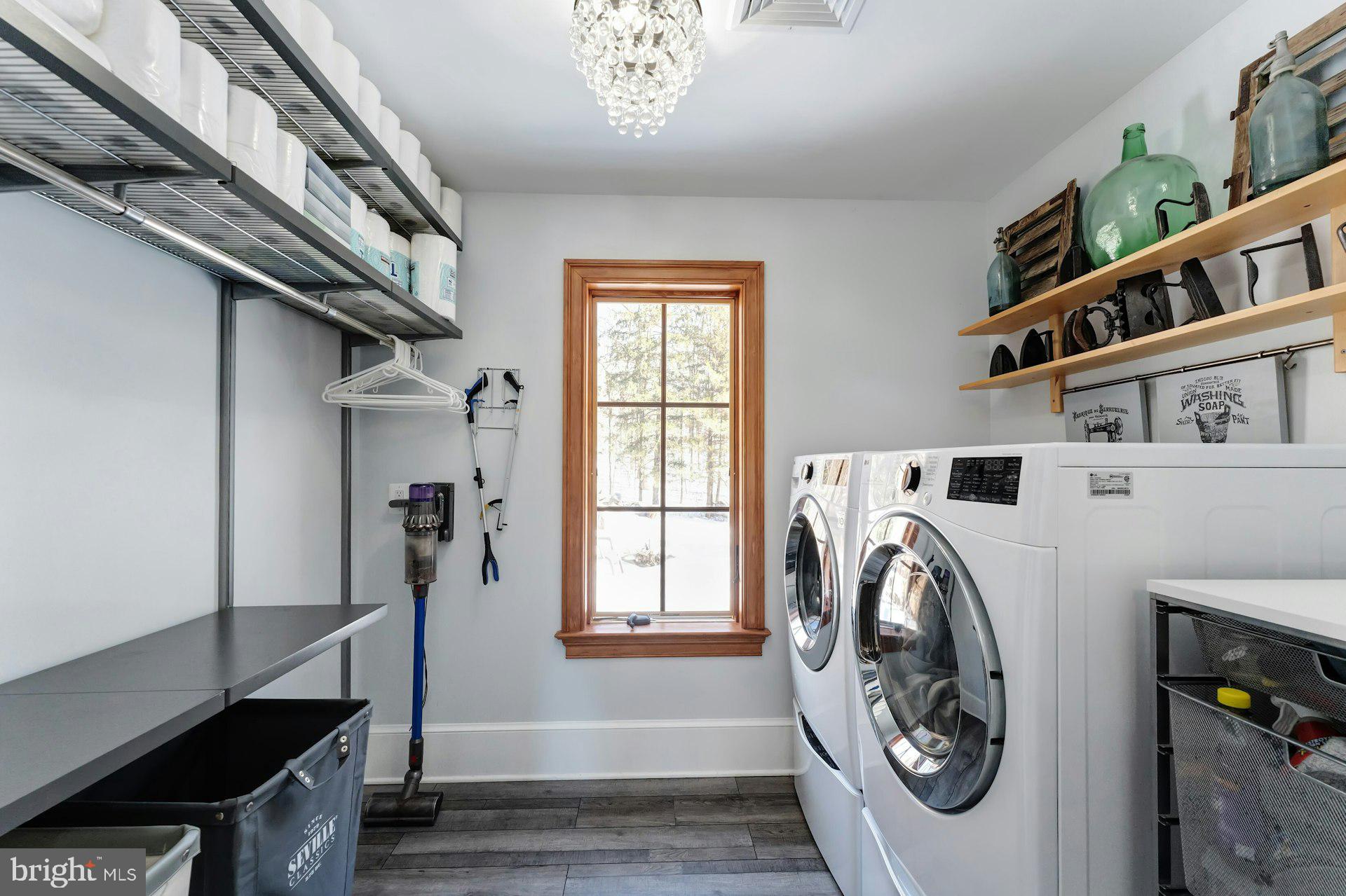 43470 Evans Pond Road Leesburg, VA 20176 - Photo 37 of 114 Private laundry in primary suite w/ 2 washers