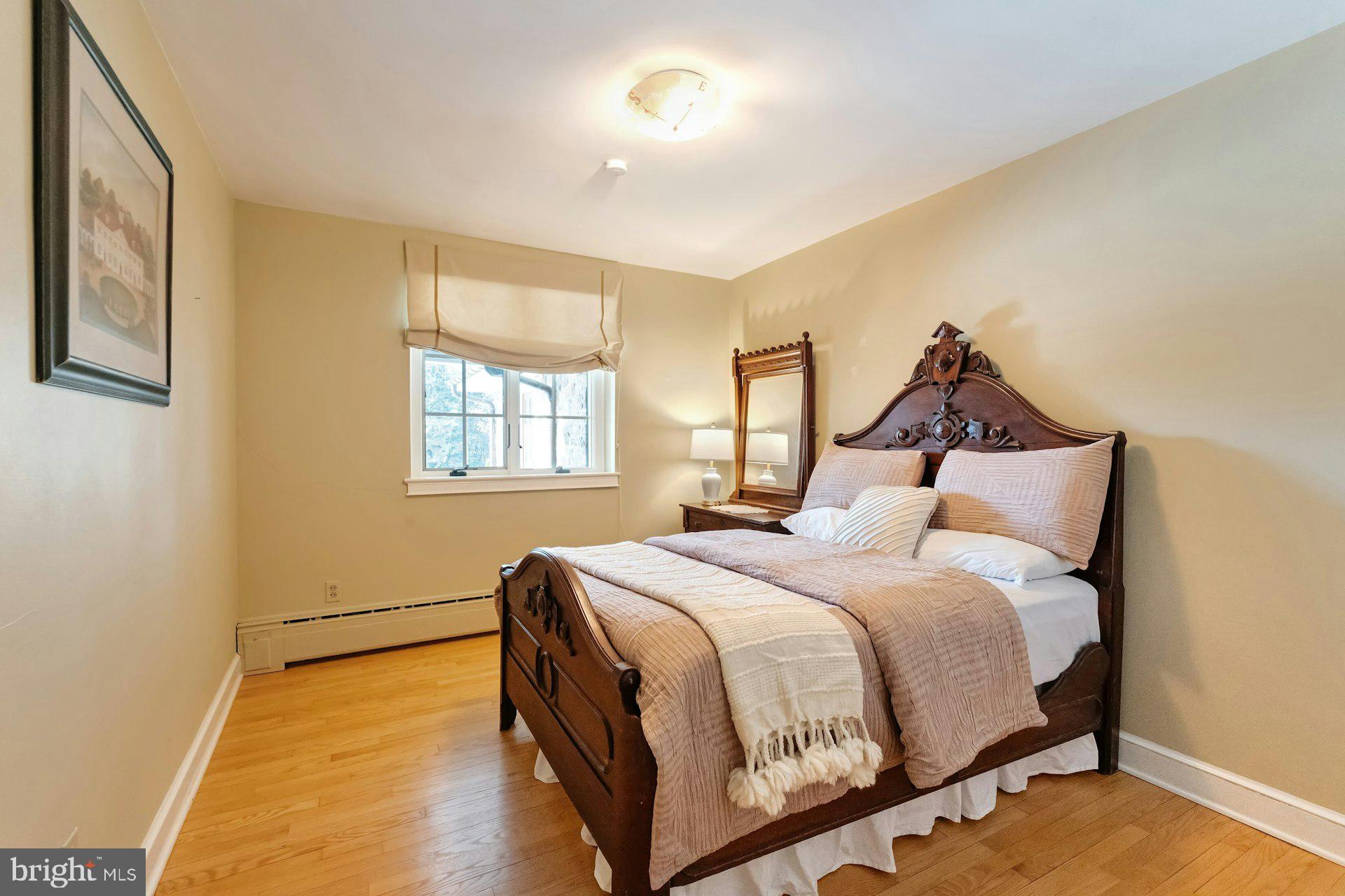 43470 Evans Pond Road Leesburg, VA 20176 - Photo 41 of 114 a bedroom with bed and window