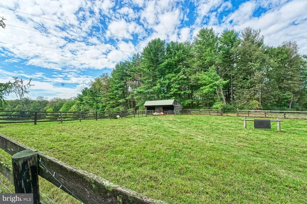 $2,500,000 | 43470 Evans Pond Road, Leesburg, VA 20176