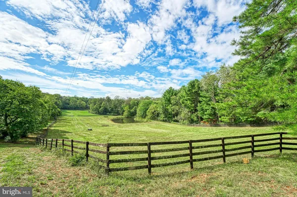 $2,500,000 | 43470 Evans Pond Road, Leesburg, VA 20176
