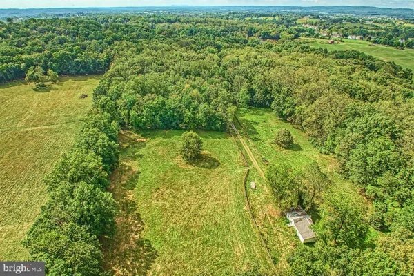 $2,500,000 | 43470 Evans Pond Road, Leesburg, VA 20176