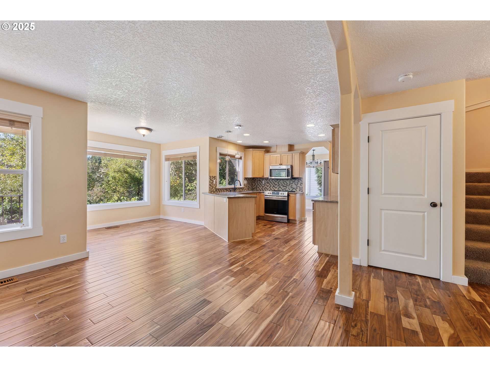 1267 Southeast Stapleton Loop Gresham, OR 97080 - Photo 18 of 48 Gallery Image 18