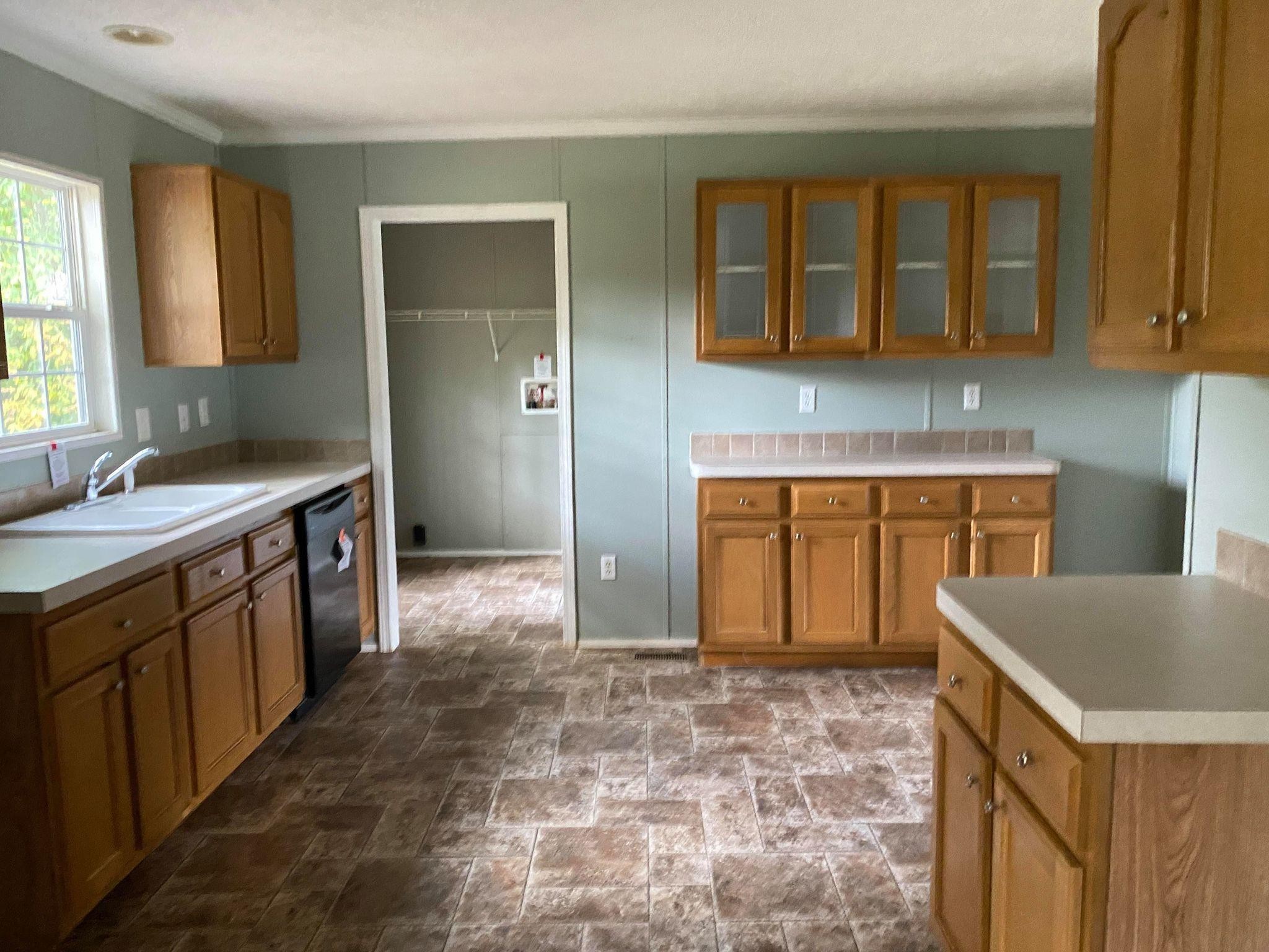 321 Mill Creek Road Sunbright, TN 37872 - Photo 6 of 21