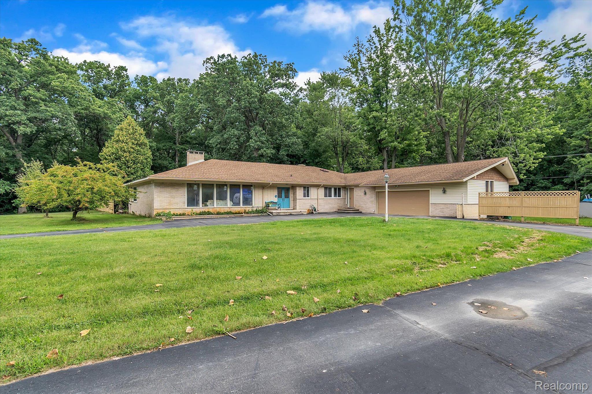 9055 Morton Taylor Road Belleville, MI 48111 - Photo 1 of 55 WELCOME HOME