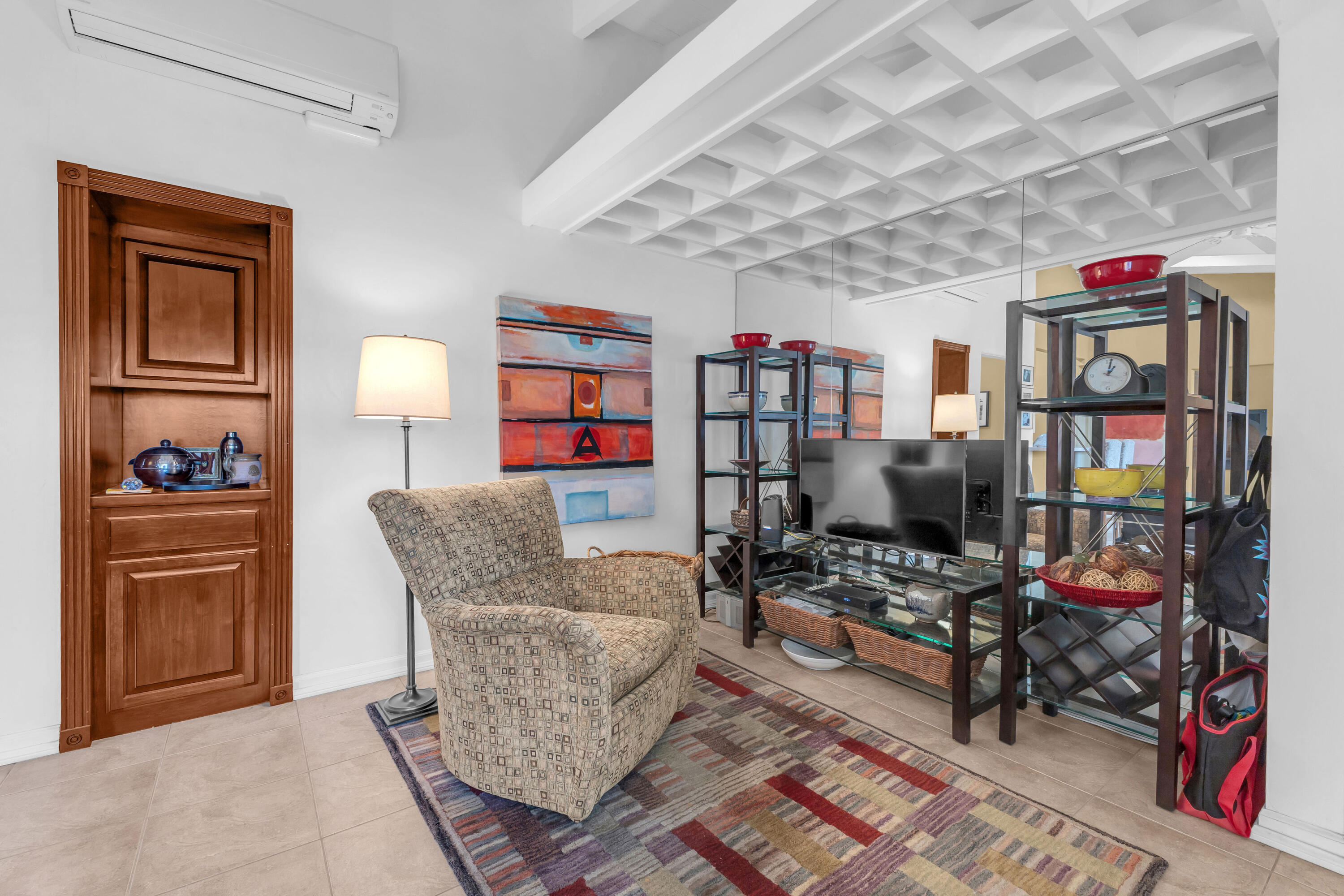 69850 Highway 111, Unit 56 Rancho Mirage, CA 92270 - Photo 7 of 46 Original ceiling design