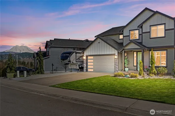 $624,950 | 651 Joy Street, Eatonville, WA 98328