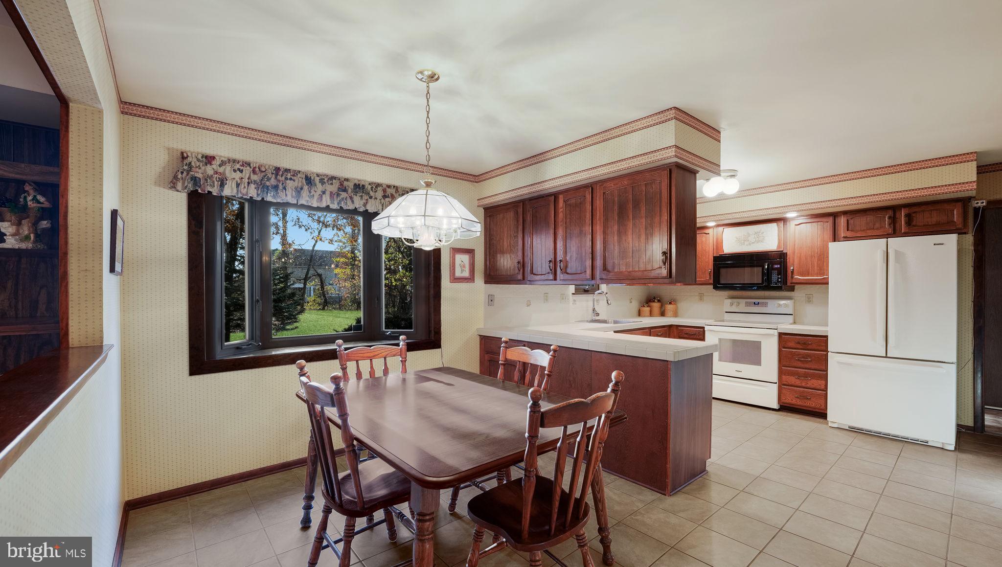 1315 Welsh Road Warrington, PA 18976 - Photo 9 of 35 Gallery Image 9