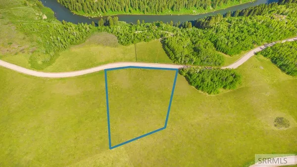 $225,000 | 1631 Royal Coachman Drive, Ashton, ID 83420