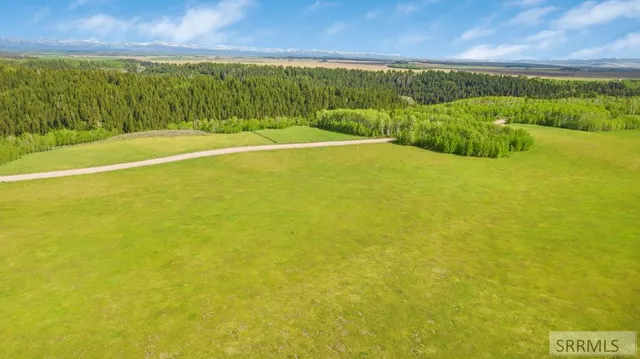 $225,000 | 1631 Royal Coachman Drive, Ashton, ID 83420