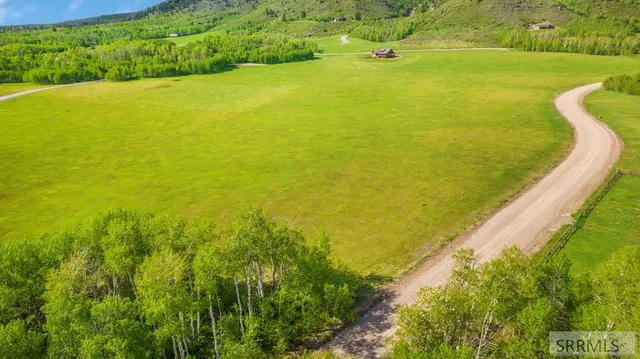 $225,000 | 1631 Royal Coachman Drive, Ashton, ID 83420