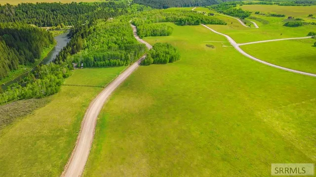 $225,000 | 1631 Royal Coachman Drive, Ashton, ID 83420