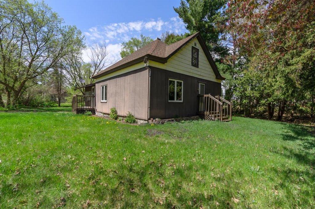 323 4th Street Southeast Staples, MN 56479 - Photo 20 of 26