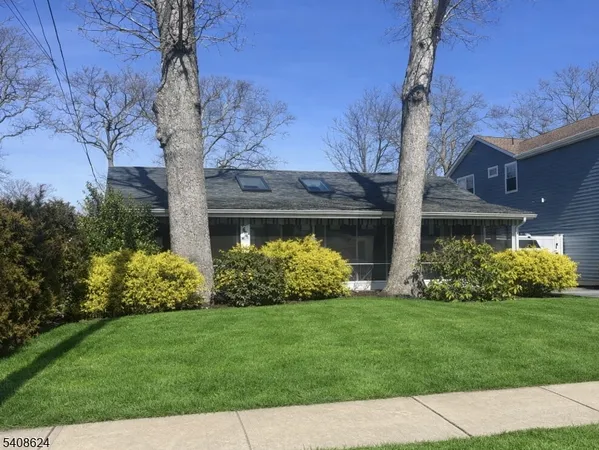 $1,549,000 | 604 Monmouth Avenue, Spring Lake Heights, NJ 07762