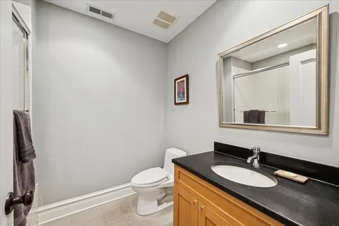 $1,200,000 | 3821 North Hamlin Avenue, Chicago, IL 60618